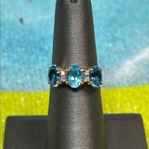 430420 14k yg 3 gem blue topaz ring sz6